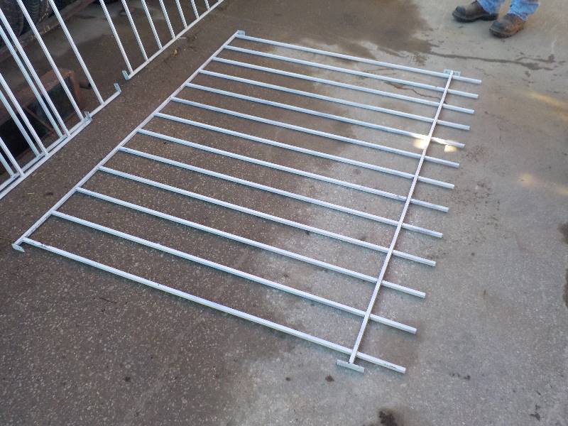 lot 3646 image: heavy window steel security bars