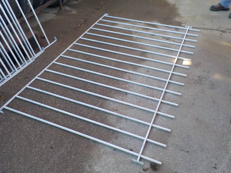 lot 3647 image: heavy window steel security bars