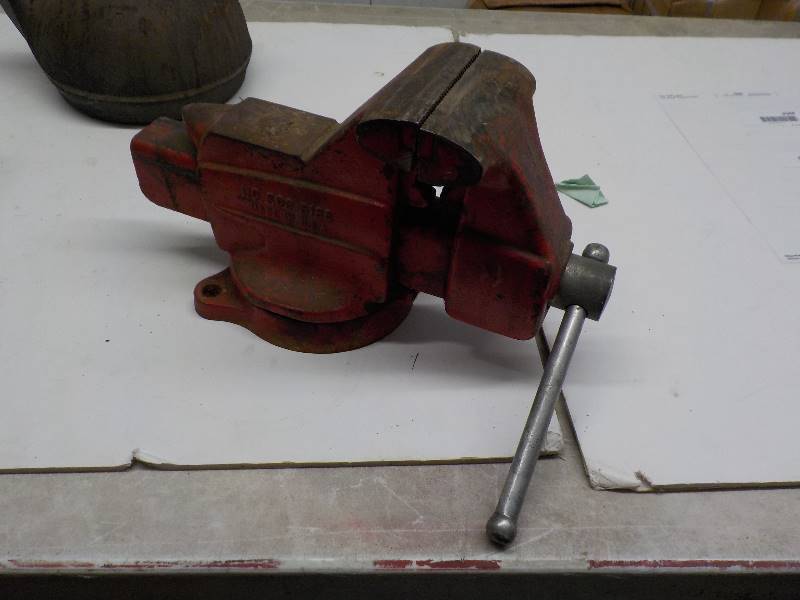 lot 3648 image: craftsmen vice