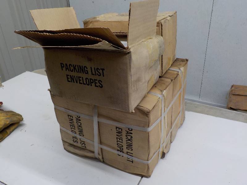 lot 3720 image: new packing list envelopes 6 cases