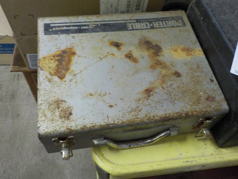 lot 3730 image: porter cable metal box w screw gun
