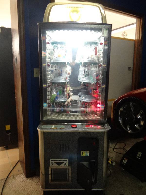 lot 6056 image: Sammy USA Sports Arena Arcade Game