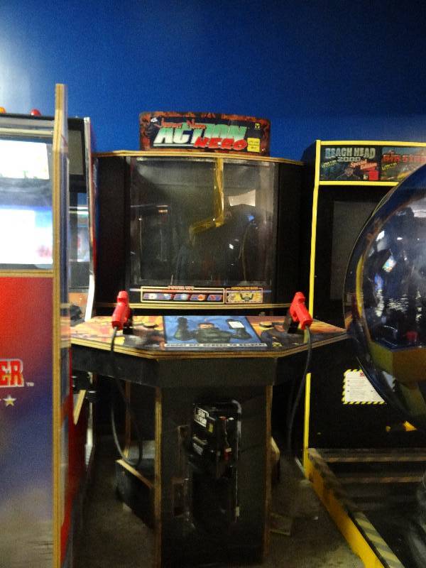 lot 6083 image: Play Mechanix Johnny Nero Action Hero Arcade Game