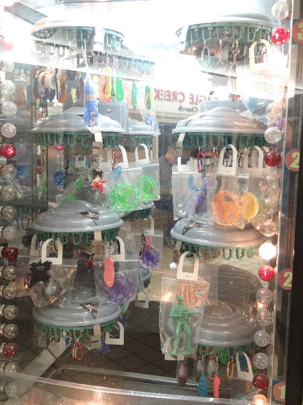 lot 6086 image: Sugar Loaf Stop Shoppe Arcade Game