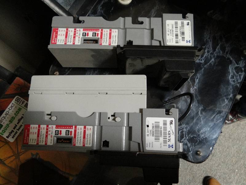 lot 6108 image: Mars $15 Bill Acceptors (Lot of 2)