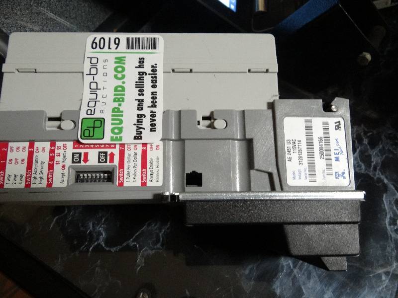 lot 6109 image: Mars $15 Bill Acceptor