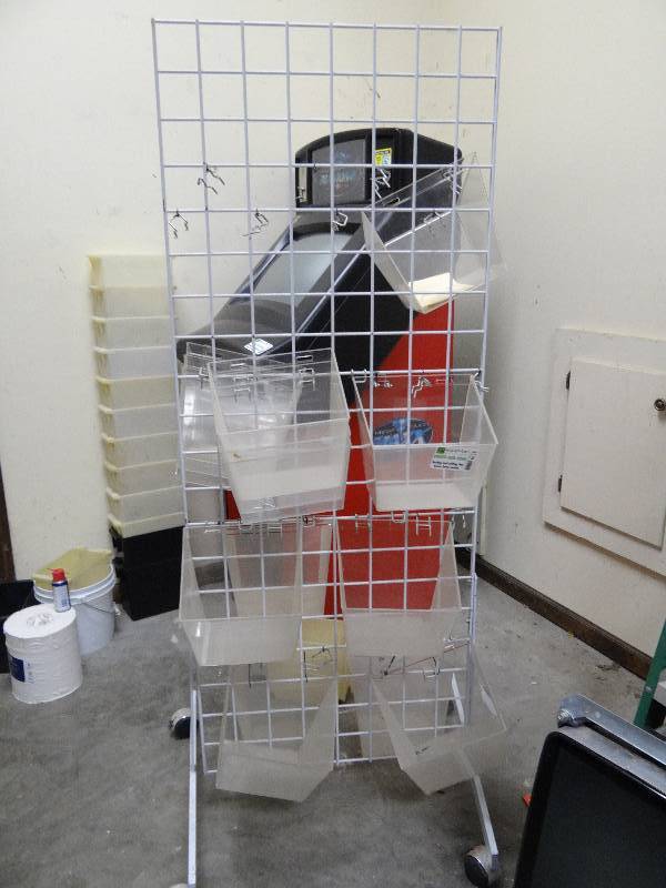 lot 6116 image: Display Rack