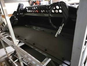 lot 1919 image: 2024 Unused 72 4 in 1 Skid Steer Bucket Retail $4750 - Ideal For Dumping-Loading-Digging-Leveling-Grappling-Clearing Snow-Dozing