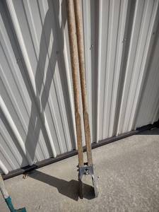 lot 1057 image: set of drivers post hole diggers