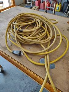 lot 1103 image: 100 ft drop cord yellow