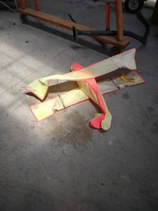 lot 1105 image: 5 ft wingspan airplane kite