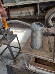 lot 1147 image: vintage gallon oil can