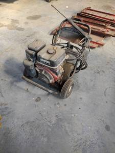 lot 1171 image: vanguard 9 horsepower power washer
