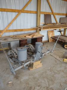 lot 1301 image: Ferguson 2 row planner
