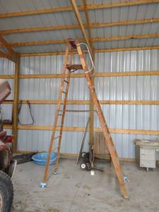 lot 1303 image: 11 ft step ladder wood