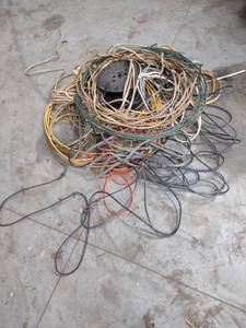 lot 1317 image: pile of wire