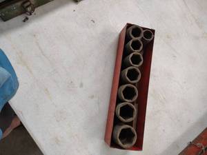 lot 1330 image: half inch sockets Mac