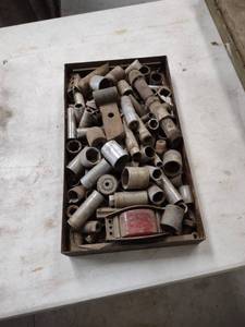 lot 1332 image: container of mixed sockets and items
