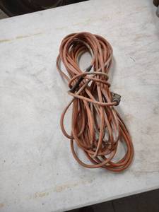 lot 1335 image: extension cord