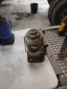 lot 1346 image: 20 ton  floor jack as is