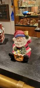 lot 2118 image: Sarah cookie jar