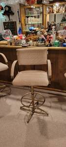 lot 2144 image: Bar stool