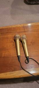 lot 2212 image: 2 Ventlirer mic Untested