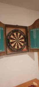 lot 2221 image: Dart board
