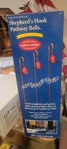 lot 2289 image: Shepherd hook pathway, bells, place 30 songs.