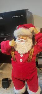 lot 2310 image: Vintage rock Santa Collection Play music untested