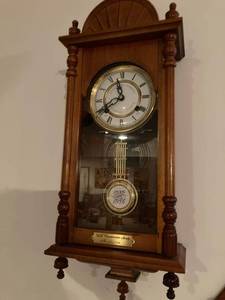 lot 3055 image: statue of liberty Centennial clock 18961986