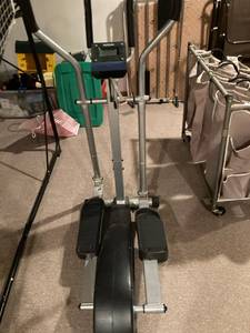 lot 3105 image: Health trainer, exercise machine