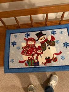 lot 3114 image: 18 x 27 snowman Christmas