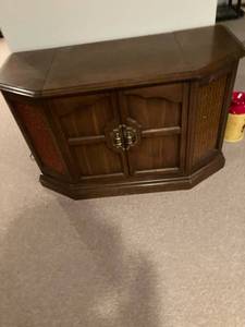 lot 3156 image: 45 x 28 inch stereo