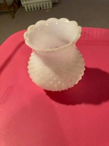 lot 3160 image: Milk, glass light cover 5 12 tall