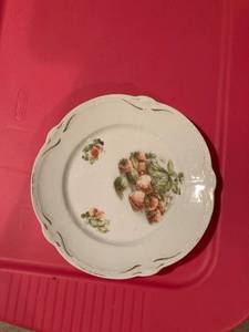 lot 3163 image: 9 inch plate made in Bavaria
