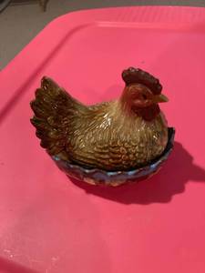 lot 3177 image: 5 14 ceramic rooster Container