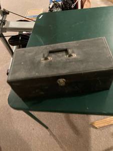 lot 3217 image: 8 track tape case with (18) tapes