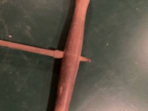 lot 3271 image: Antique primitive drill post beam 19 inches long