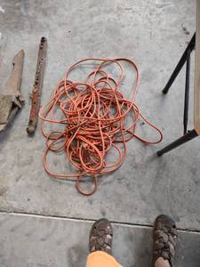 lot 1190 image: 100 ft extension cord
