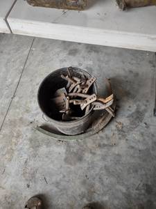 lot 1216 image: bucket of blades and John Deere piece