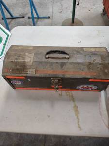 lot 1230 image: toolbox with rivets and rivet gun and other