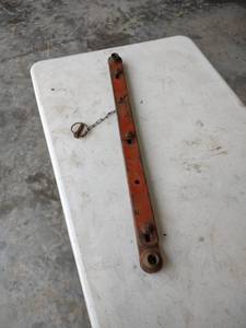 lot 1254 image: 27-in adjustable stabilizer bar