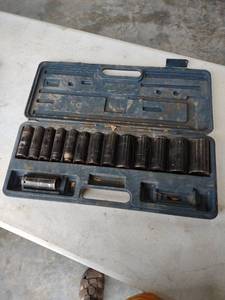 lot 1256 image: 14 Chrome vanadium impact sockets