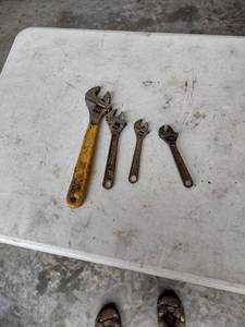 lot 1258 image: 4 crescent wrenches