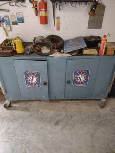 lot 1273 image: 65x35x28 in Sun service equipment cabinet contents on top and inside