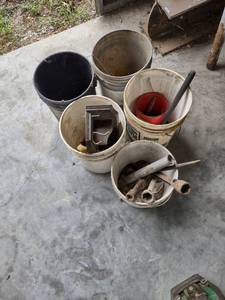 lot 1277 image: five buckets and contents