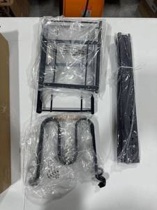 lot 27885 image: Pull out lid and pan rack