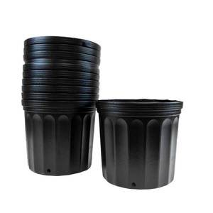lot 27906 image: 3 Gal. Plastic Nursery Pots (11.36 Liters) 10-Pack