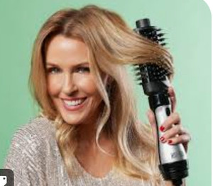 lot 24099 image: Retail - $96.75 Hot Tools Pro Signature Blowout Brush Ultimate
